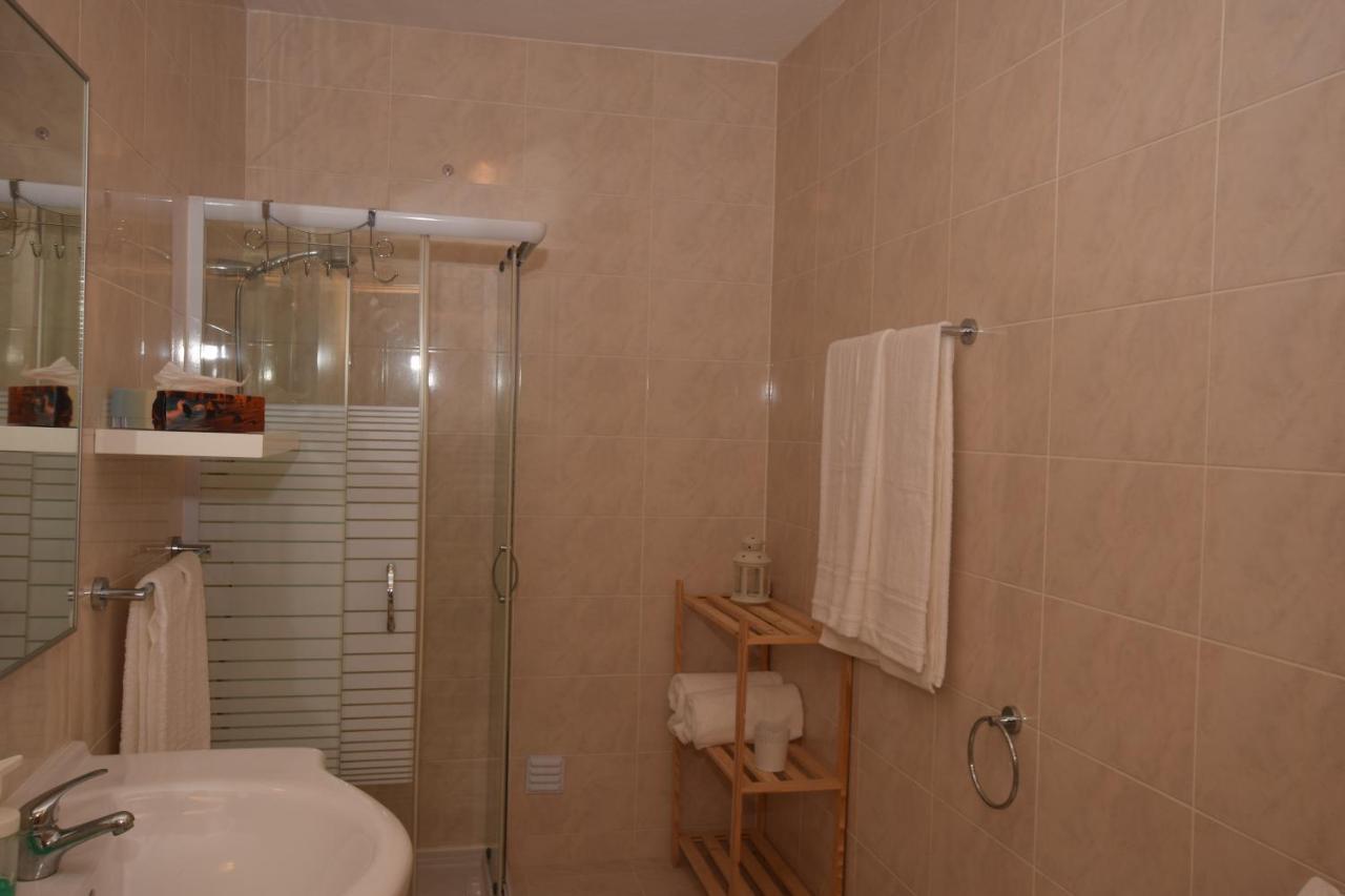 Irene'S Place Quarteira Dış mekan fotoğraf